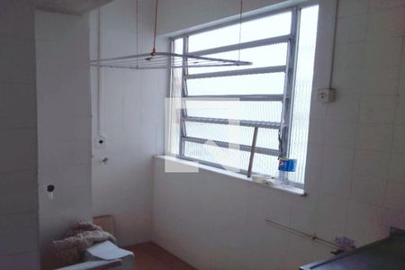 Apartamento para alugar com 65m², 2 quartos e sem vaga Apartamento para alugar com 65m², 2 quartos e sem vagaCozinha e Área de Serviço