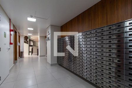 Apartamento para alugar com 70m², 2 quartos e 1 vaga Apartamento para alugar com 70m², 2 quartos e 1 vagaHall