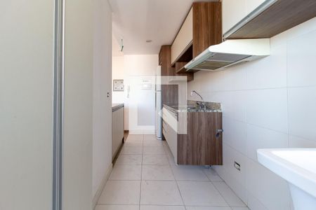 Apartamento para alugar com 70m², 2 quartos e 1 vaga Apartamento para alugar com 70m², 2 quartos e 1 vagaCozinha e Área de Serviço