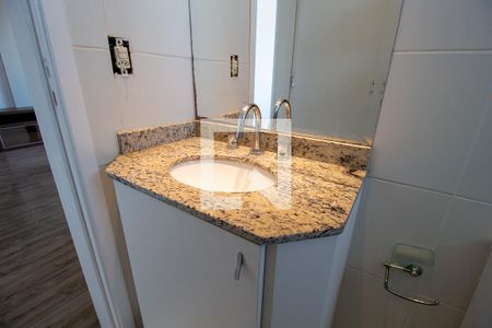 Apartamento para alugar com 70m², 2 quartos e 1 vaga Apartamento para alugar com 70m², 2 quartos e 1 vagaDetalhe do banheiro