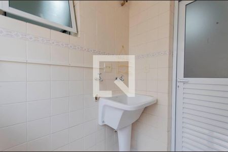 Apartamento à venda com 60m², 3 quartos e 1 vagaÁrea de Serviço