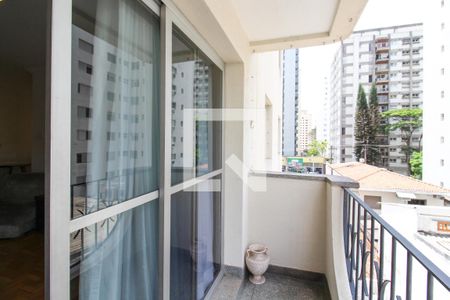 Varanda  de apartamento para alugar com 2 quartos, 83m² em Indianópolis, São Paulo