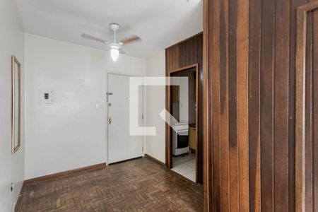 Sala de apartamento para alugar com 1 quarto, 28m² em Rubem Berta, Porto Alegre