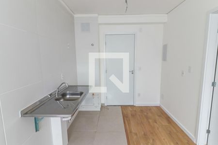 Sala / Cozinha de apartamento para alugar com 1 quarto, 25m² em Vila Butantã, São Paulo