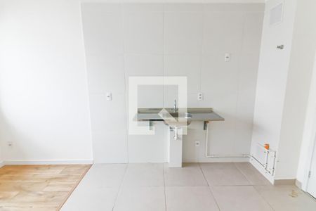Sala / Cozinha de apartamento para alugar com 1 quarto, 25m² em Vila Butantã, São Paulo