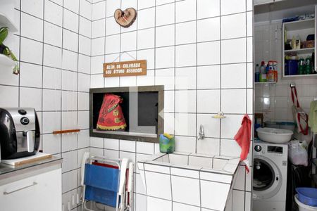 Apartamento à venda com 148m², 3 quartos e 1 vagaÁrea de Serviço