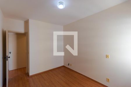 Apartamento à venda com 103m², 3 quartos e 1 vagaQuarto 01