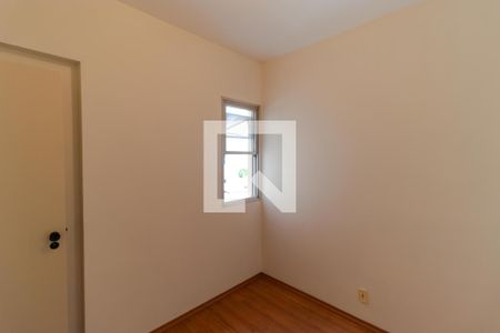 Apartamento à venda com 103m², 3 quartos e 1 vagaQuarto 03