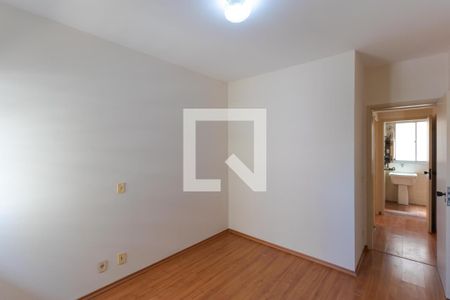 Apartamento à venda com 103m², 3 quartos e 1 vagaQuarto 02