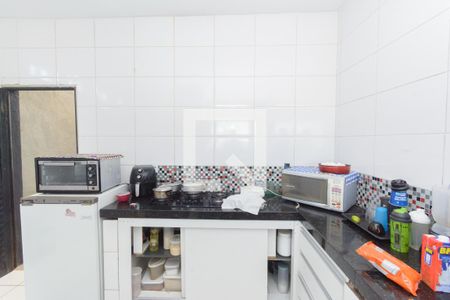 Cozinha de casa à venda com 4 quartos, 102m² em Água Branca, Contagem