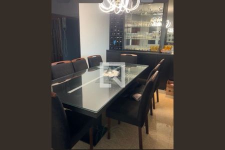 Casa à venda com 3 quartos, 380m² em Parque das Nações, Santo André