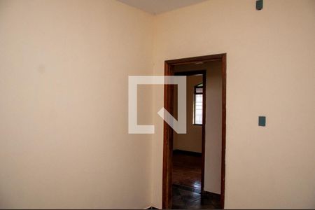 Casa à venda com 326m², 2 quartos e 2 vagasCopa