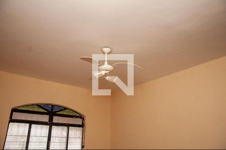 Quarto 1 de casa à venda com 2 quartos, 326m² em Tropical, Contagem