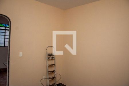 Casa à venda com 326m², 2 quartos e 2 vagasCopa