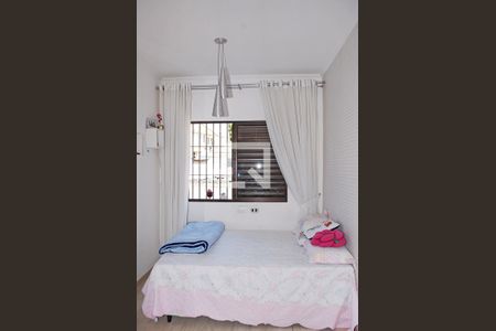 Casa à venda com 100m², 3 quartos e 3 vagas Casa à venda com 100m², 3 quartos e 3 vagasQuarto 2