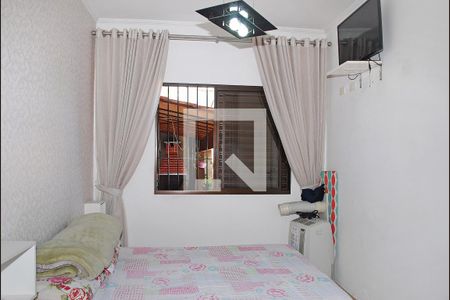 Casa à venda com 100m², 3 quartos e 3 vagas Casa à venda com 100m², 3 quartos e 3 vagasQuarto 1