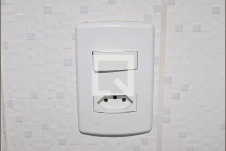 Casa à venda com 100m², 3 quartos e 3 vagas Casa à venda com 100m², 3 quartos e 3 vagasBanheiro 1