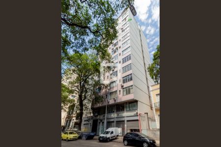 Apartamento à venda com 47m², 1 quarto e sem vaga Apartamento à venda com 47m², 1 quarto e sem vagaFachada
