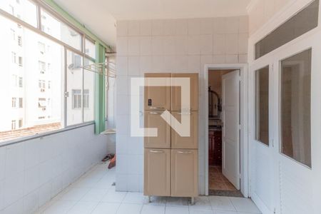 Apartamento à venda com 47m², 1 quarto e sem vaga Apartamento à venda com 47m², 1 quarto e sem vagaCozinha