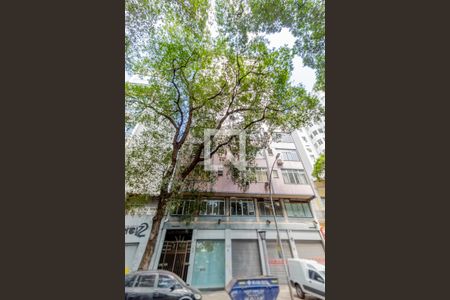 Apartamento à venda com 47m², 1 quarto e sem vaga Apartamento à venda com 47m², 1 quarto e sem vagaFachada