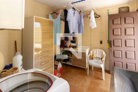 Casa à venda com 440m², 5 quartos e 8 vagasÁrea de Serviço