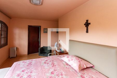 Casa à venda com 440m², 5 quartos e 8 vagasSuite 04