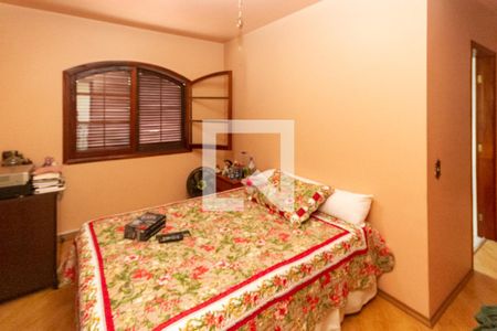 Casa à venda com 440m², 5 quartos e 8 vagasSuite 05