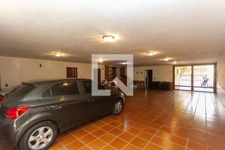 Casa à venda com 440m², 5 quartos e 8 vagasGaragem