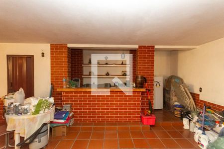 Casa à venda com 440m², 5 quartos e 8 vagasbar na Garagem