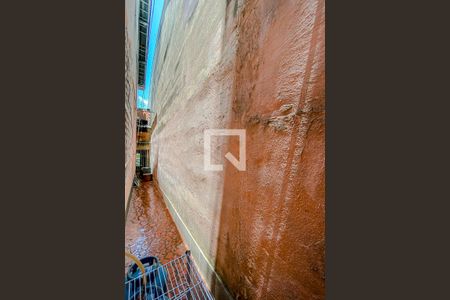 Casa à venda com 150m², 3 quartos e 1 vagaCorredor