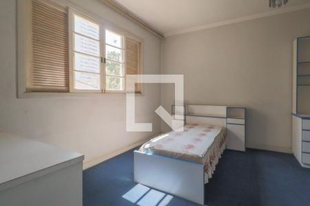 Casa à venda com 480m², 6 quartos e 8 vagasQuarto 2