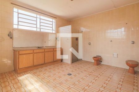 Casa à venda com 480m², 6 quartos e 8 vagasBanheiro Suíte