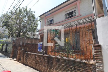 Casa à venda com 480m², 6 quartos e 8 vagasFachada