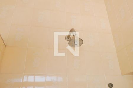 Casa à venda com 480m², 6 quartos e 8 vagasBanheiro social