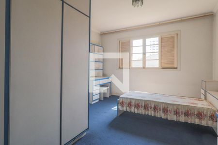 Casa à venda com 480m², 6 quartos e 8 vagasQuarto 2