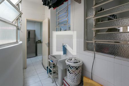 Apartamento à venda com 116m², 3 quartos e 1 vagaÁrea de Serviço