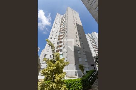 Apartamento à venda com 68m², 3 quartos e 1 vaga Apartamento à venda com 68m², 3 quartos e 1 vagaFachada