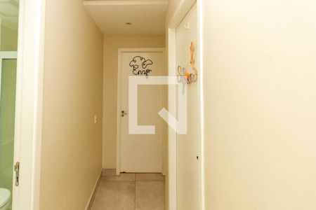 Apartamento à venda com 68m², 3 quartos e 1 vaga Apartamento à venda com 68m², 3 quartos e 1 vagaCorredor
