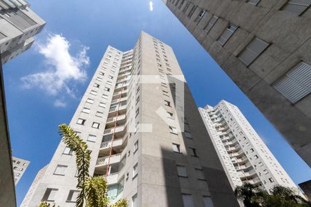 Apartamento à venda com 68m², 3 quartos e 1 vaga Apartamento à venda com 68m², 3 quartos e 1 vagaFachada