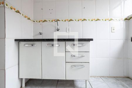 Apartamento para alugar com 45m², 2 quartos e 1 vaga Apartamento para alugar com 45m², 2 quartos e 1 vagaCozinha e Área de Serviço