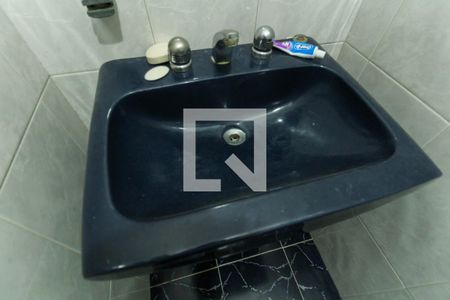 Casa à venda com 100m², 2 quartos e 2 vagasDetalhe Lavabo