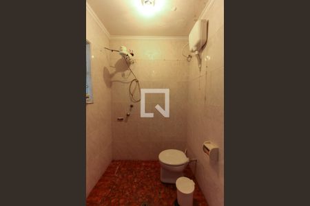 Casa à venda com 100m², 2 quartos e 2 vagasBanheiro de serviço