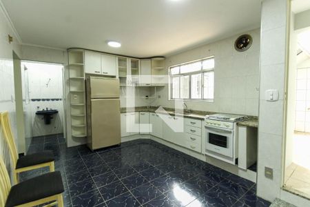 Casa à venda com 100m², 2 quartos e 2 vagasCozinha