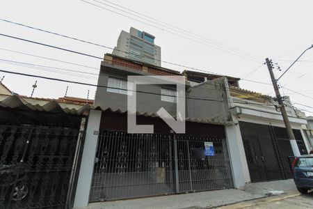 Casa à venda com 100m², 2 quartos e 2 vagasFachada