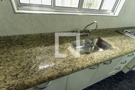 Casa à venda com 100m², 2 quartos e 2 vagasDetalhe Cozinha