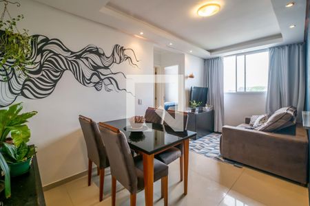 Sala de apartamento à venda com 2 quartos, 47m² em Glória, Porto Alegre