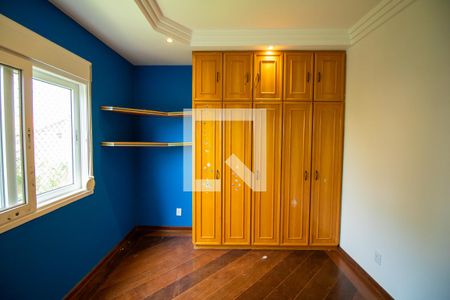 Casa de condomínio para alugar com 540m², 4 quartos e 6 vagasSuíte 2