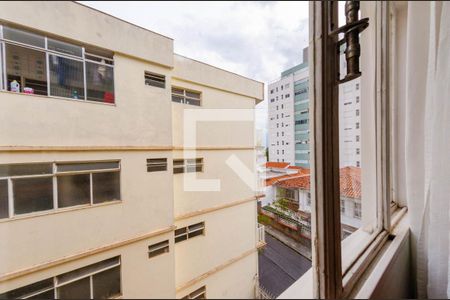 Apartamento à venda com 220m², 4 quartos e 2 vagas Apartamento à venda com 220m², 4 quartos e 2 vagasVista