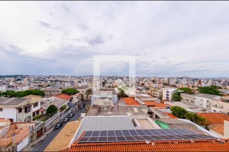 Apartamento à venda com 220m², 4 quartos e 2 vagas Apartamento à venda com 220m², 4 quartos e 2 vagasVista