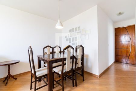 Sala de apartamento para alugar com 2 quartos, 60m² em Vila Campestre, São Paulo